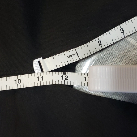 Frame Le Crop Mini Boot Jeans color Herring 'BLACK", Size 26 - Picture 16 of 17